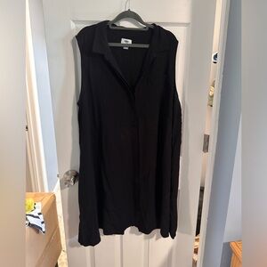 Black old navy sleeveless button up dress